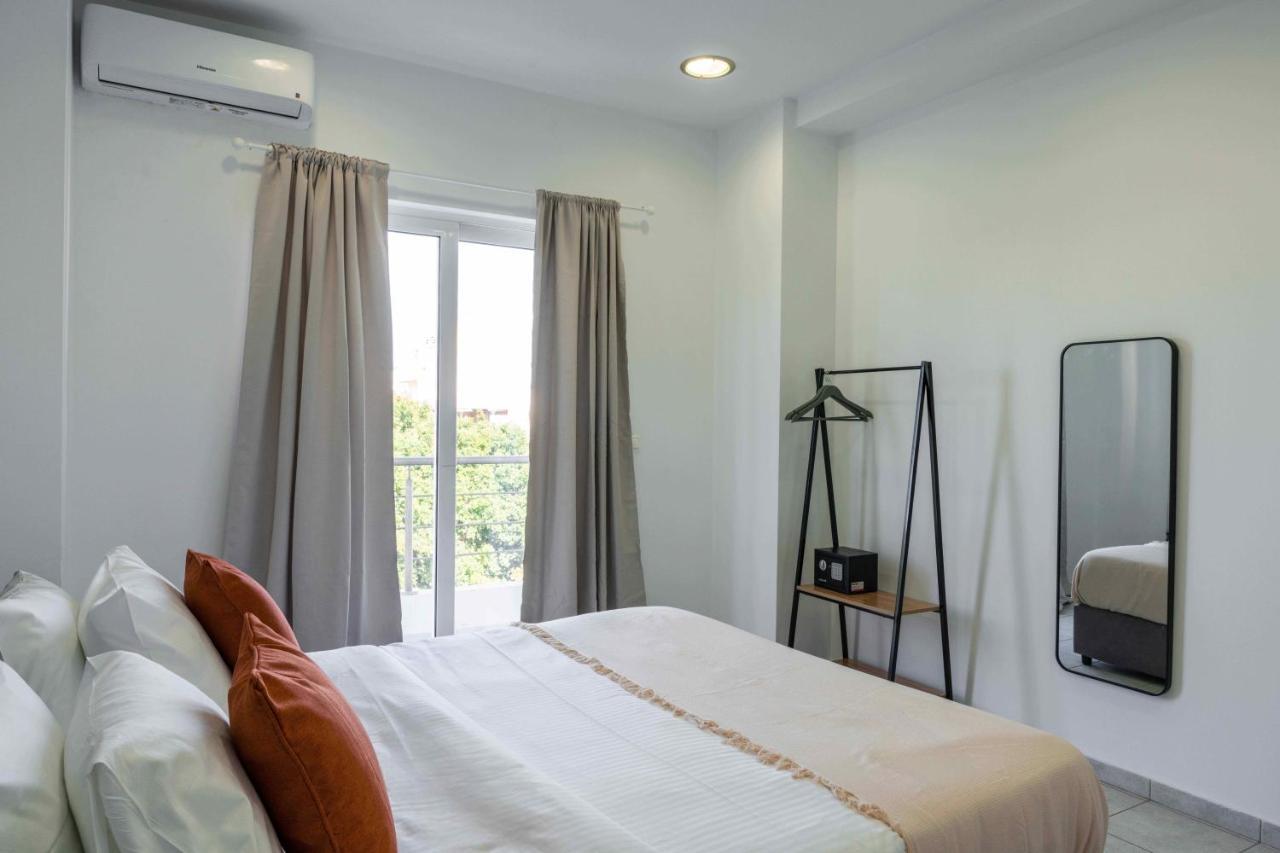 Phaedrus Living: Heraklion City View Flat Экстерьер фото