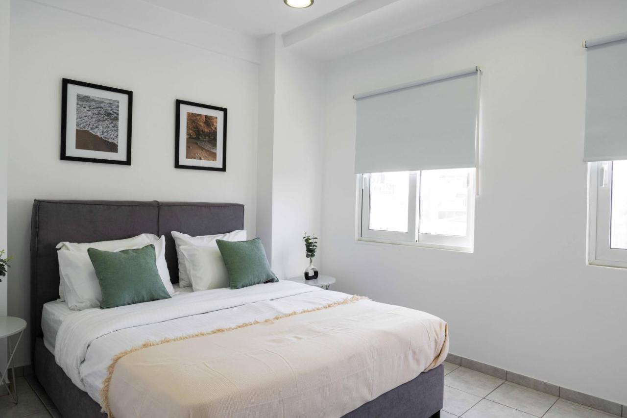 Phaedrus Living: Heraklion City View Flat Экстерьер фото